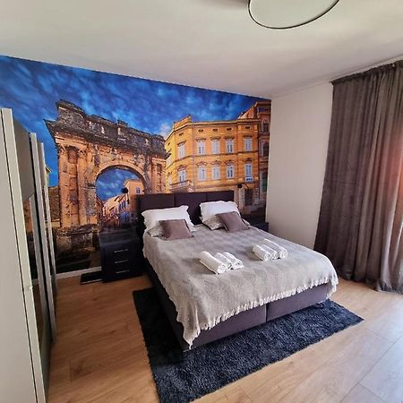 Stivi Luxury Apartments Pula Luaran gambar